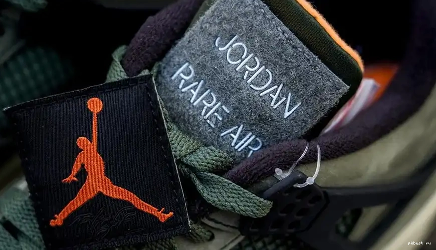 MATERIALS RETAIL Jordan PK READY GOD TO SHIP 4 Undefeated Olive Travis Scott 0510